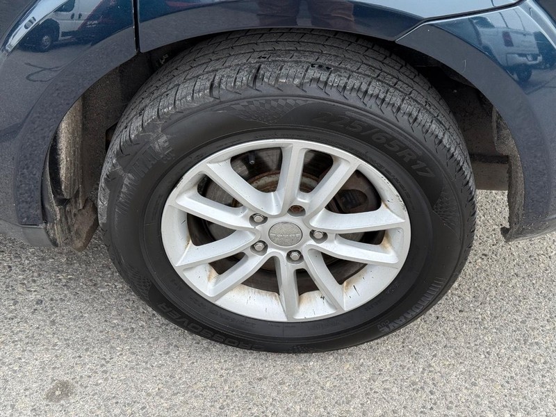 Dodge Journey Vehicle Full-screen Gallery Image 06