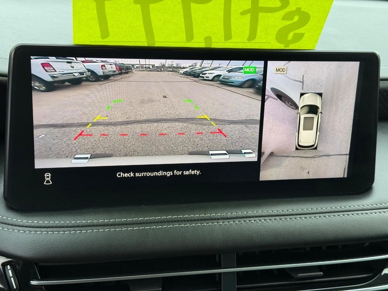 INFINITI QX60 Vehicle Full-screen Gallery Image 20