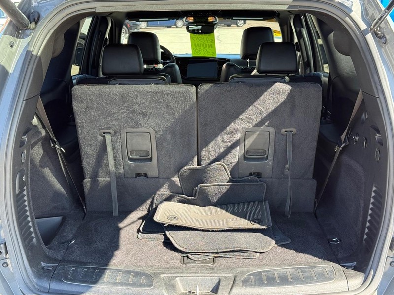 Dodge Durango Vehicle Full-screen Gallery Image 07