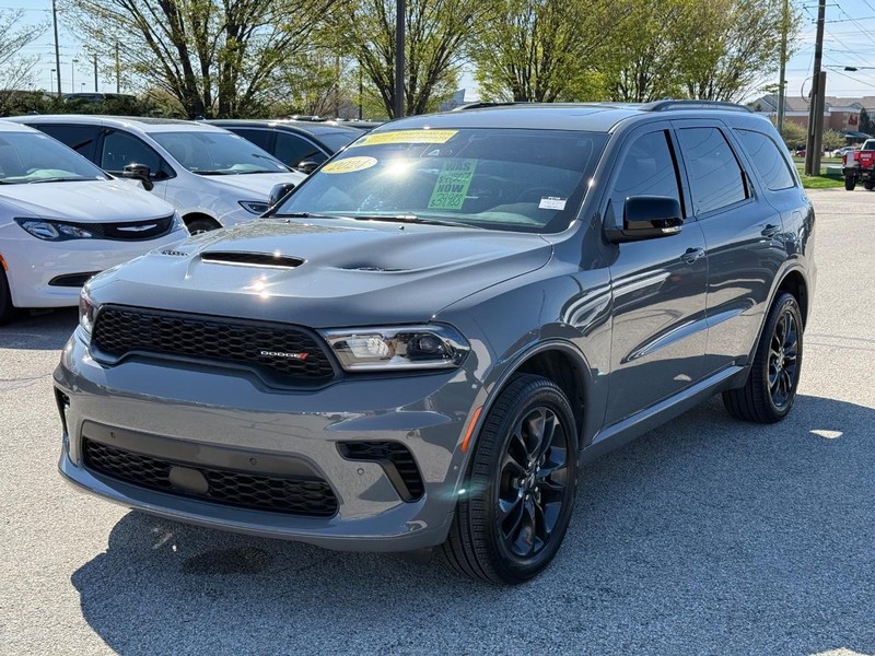 Dodge Durango Vehicle Full-screen Gallery Image 09