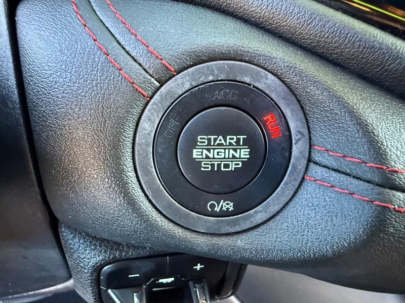 Dodge Durango Vehicle Full-screen Gallery Image 18