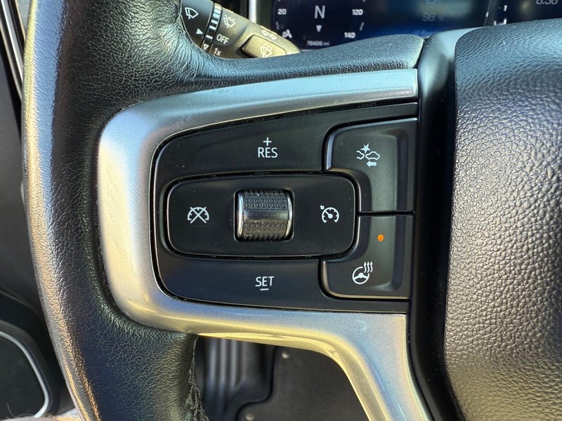 Chevrolet Silverado 1500 Vehicle Full-screen Gallery Image 13