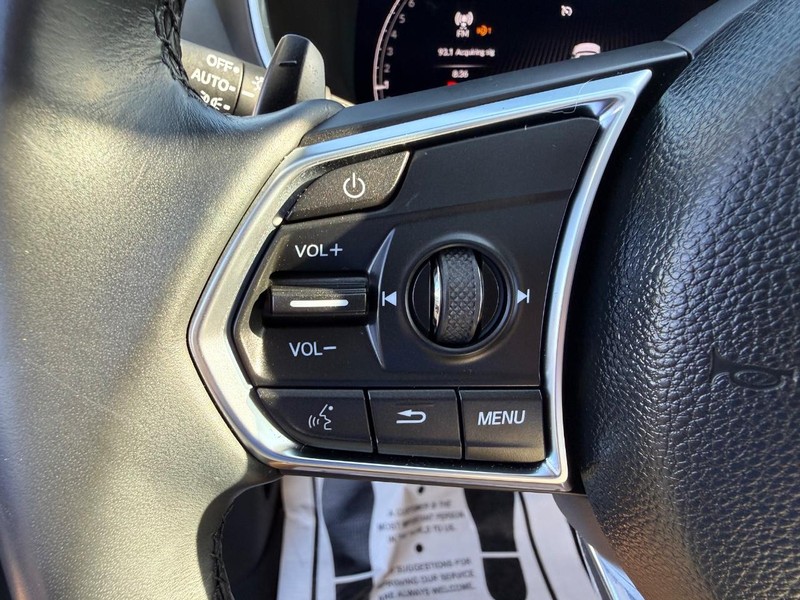 Acura MDX Vehicle Full-screen Gallery Image 15