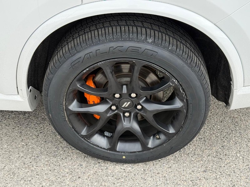 Dodge Durango Vehicle Full-screen Gallery Image 06