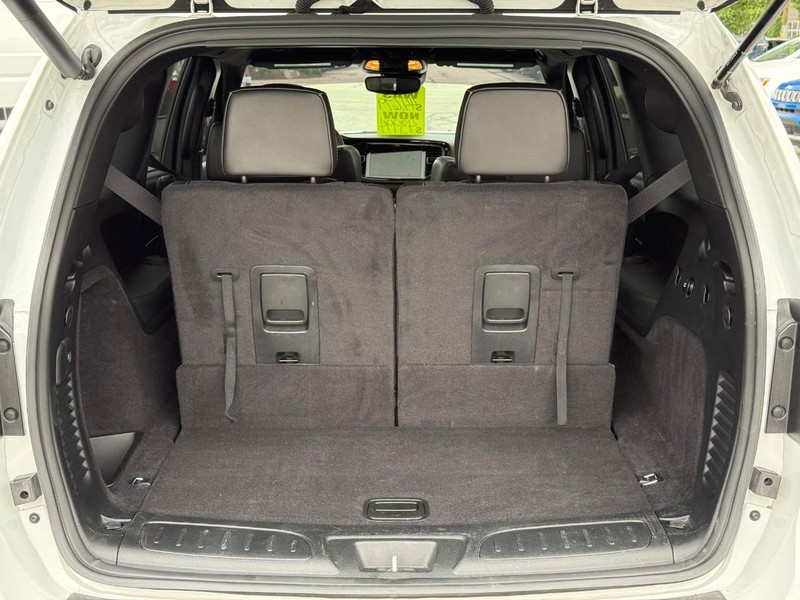 Dodge Durango Vehicle Full-screen Gallery Image 07