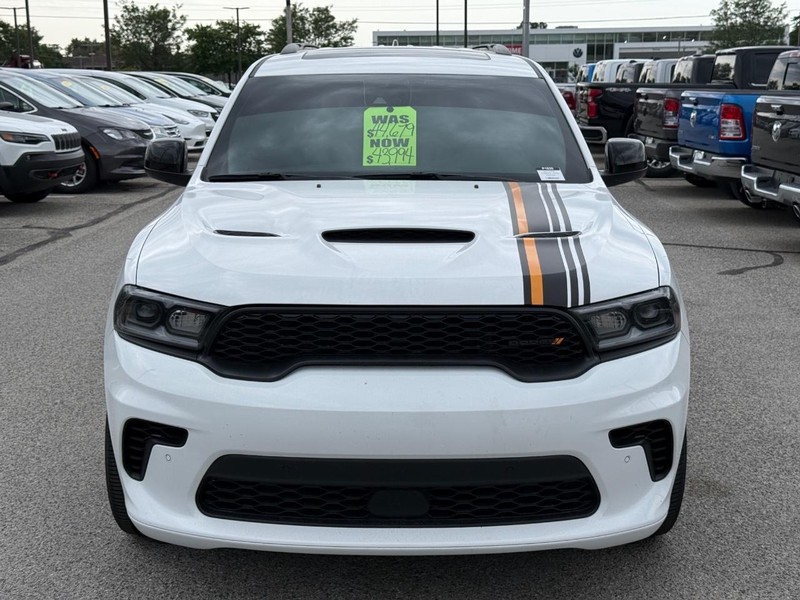 Dodge Durango Vehicle Full-screen Gallery Image 10