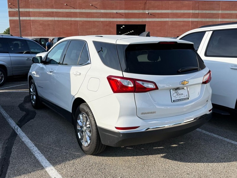 Chevrolet Equinox Vehicle Full-screen Gallery Image 03