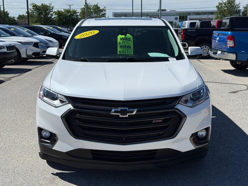 Chevrolet Traverse Vehicle Full-screen Gallery Image 10