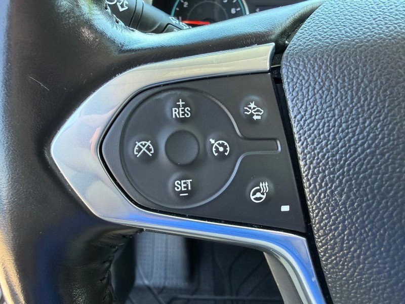 Chevrolet Traverse Vehicle Full-screen Gallery Image 16