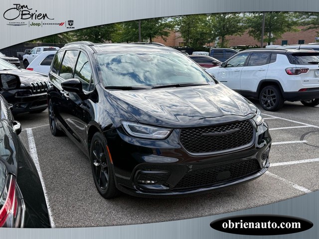 more details - chrysler pacifica