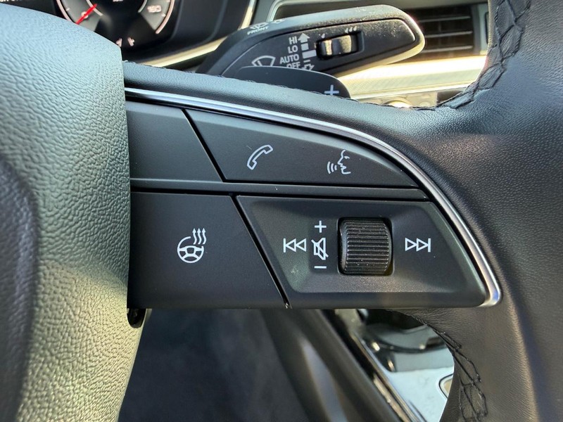 Audi A5 Sportback Vehicle Full-screen Gallery Image 16