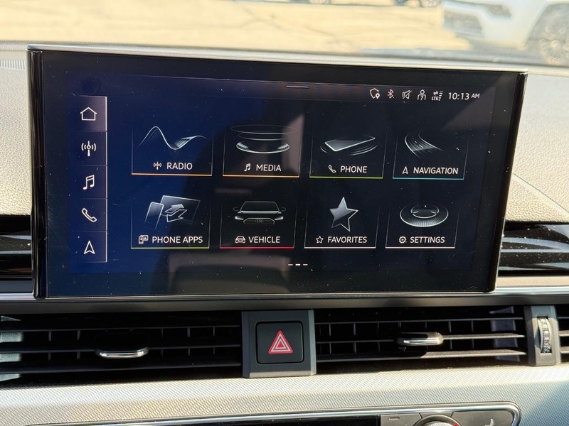 Audi A5 Sportback Vehicle Full-screen Gallery Image 18