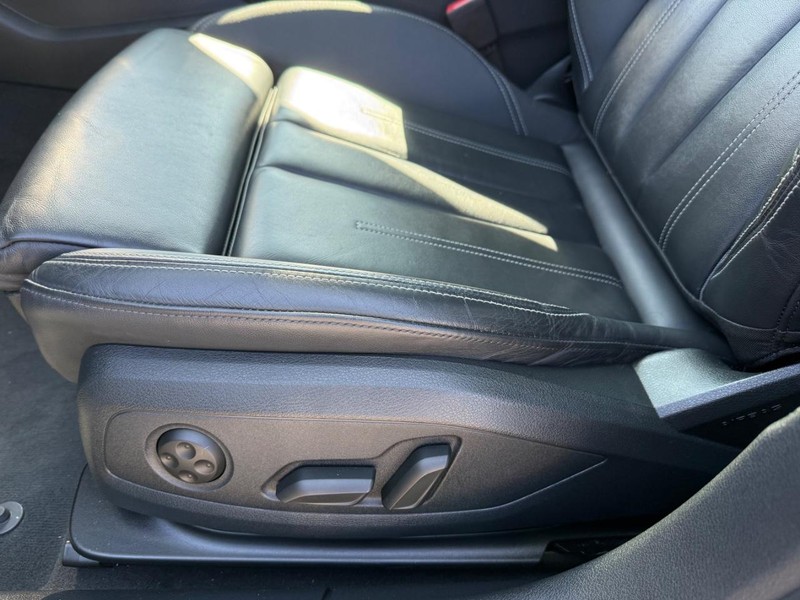 Audi A5 Sportback Vehicle Full-screen Gallery Image 28