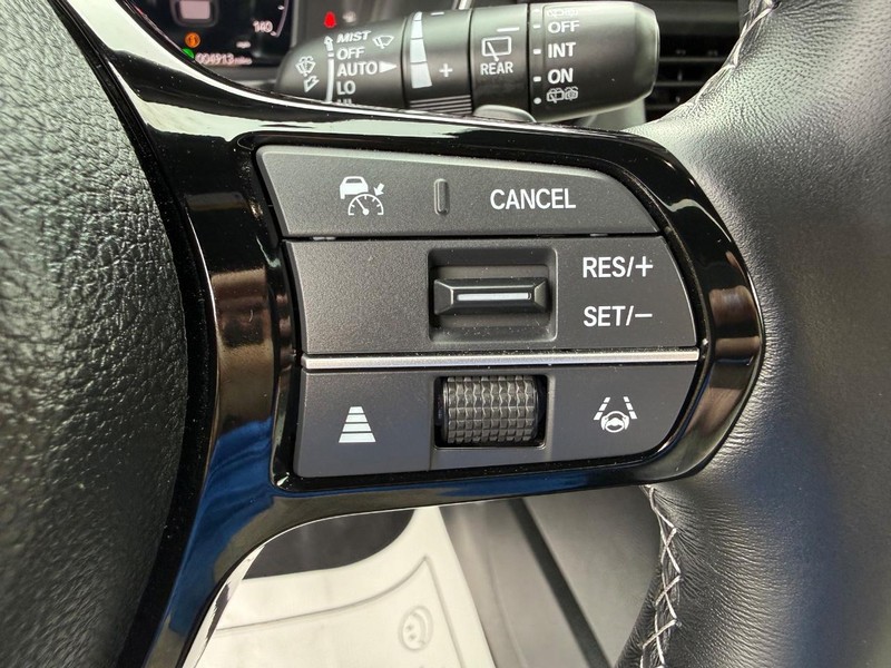 Honda Passport Vehicle Full-screen Gallery Image 16