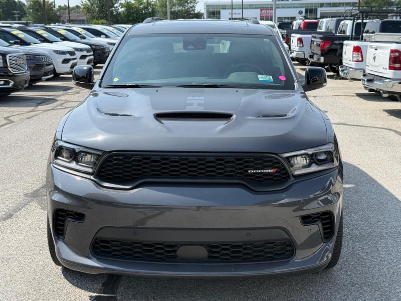 Dodge Durango Vehicle Full-screen Gallery Image 10