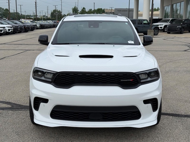 Dodge Durango Vehicle Full-screen Gallery Image 10