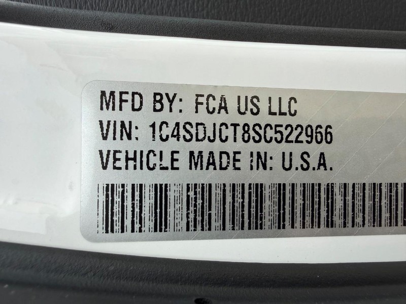 Dodge Durango Vehicle Full-screen Gallery Image 30
