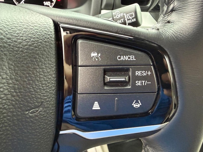 Honda Odyssey Vehicle Full-screen Gallery Image 17