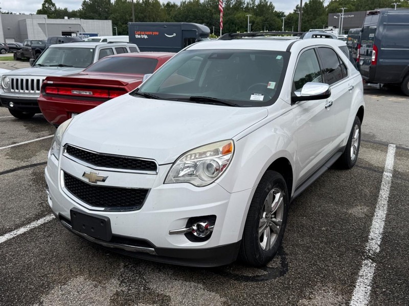 Chevrolet Equinox Vehicle Full-screen Gallery Image 02