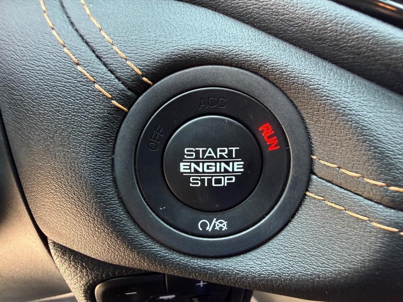 Dodge Durango Vehicle Full-screen Gallery Image 18