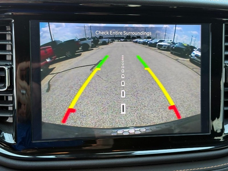 Dodge Durango Vehicle Full-screen Gallery Image 21