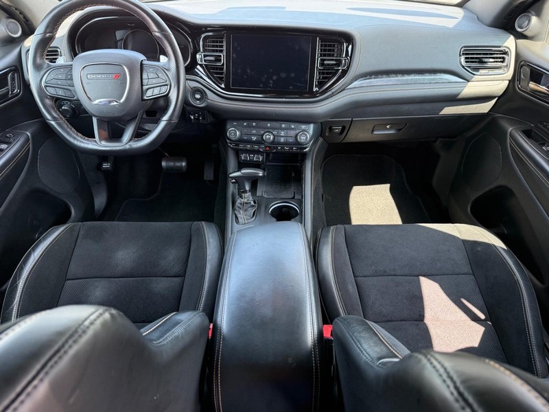 Dodge Durango Vehicle Full-screen Gallery Image 14