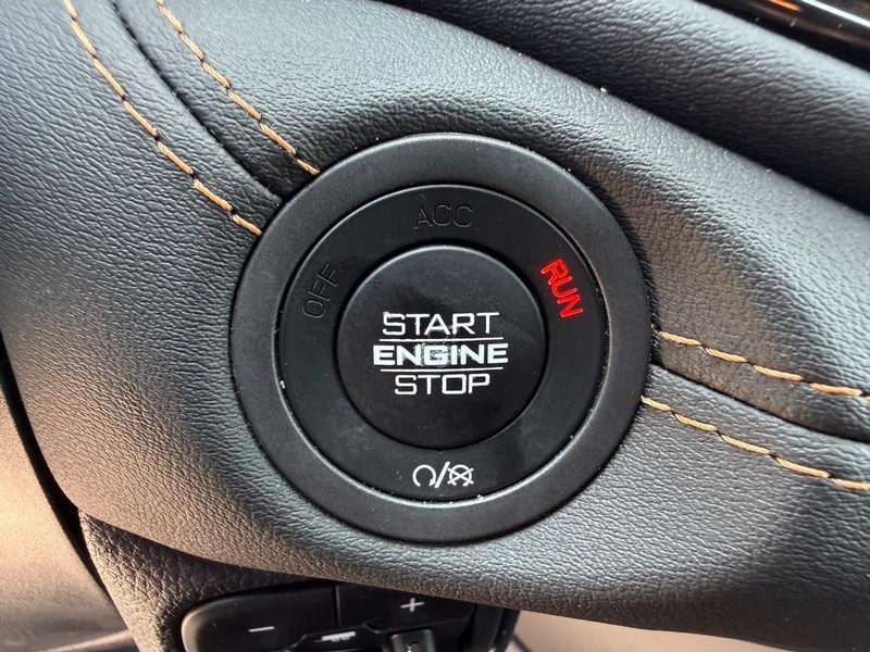 Dodge Durango Vehicle Full-screen Gallery Image 18
