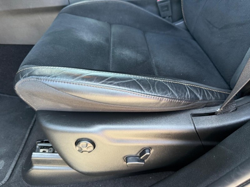 Dodge Durango Vehicle Full-screen Gallery Image 29