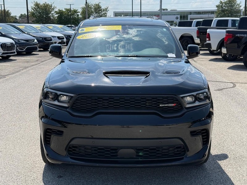 Dodge Durango Vehicle Full-screen Gallery Image 10