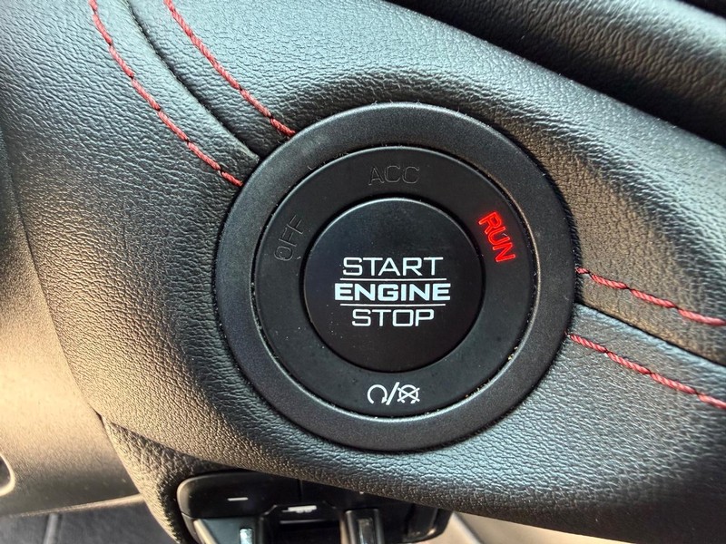 Dodge Durango Vehicle Full-screen Gallery Image 18
