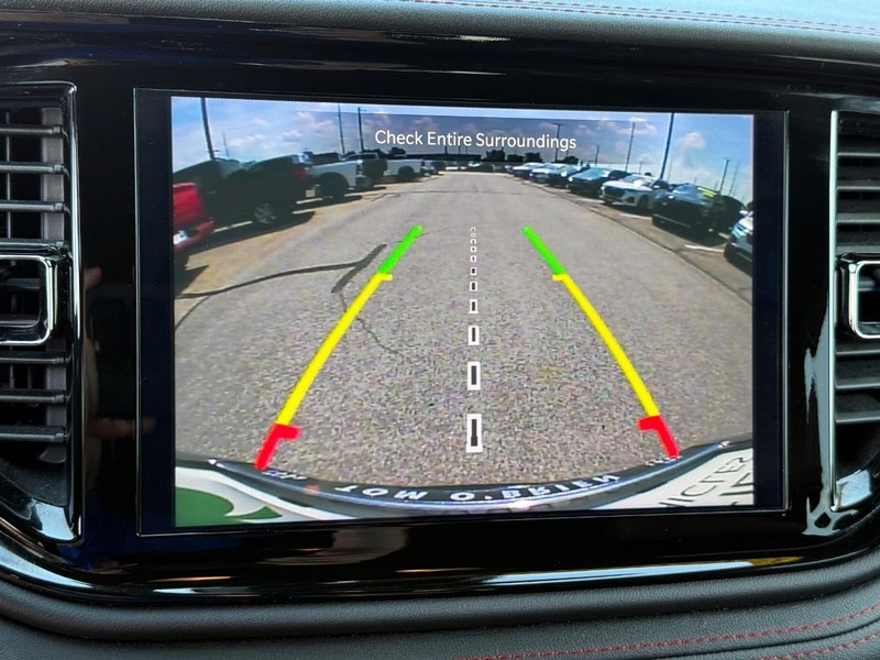 Dodge Durango Vehicle Full-screen Gallery Image 21