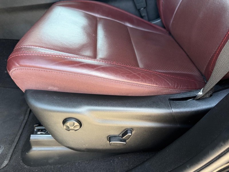 Dodge Durango Vehicle Full-screen Gallery Image 29