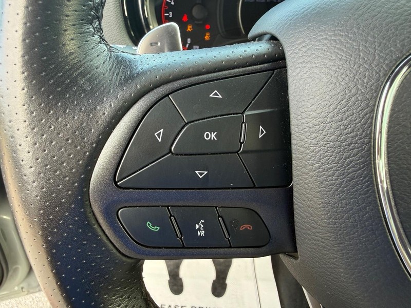 Dodge Durango Vehicle Full-screen Gallery Image 16
