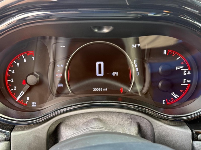 Dodge Durango Vehicle Full-screen Gallery Image 26