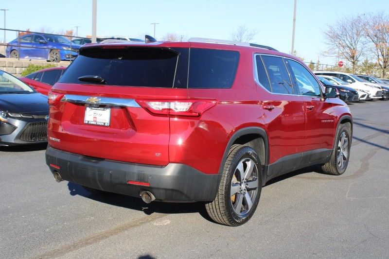 Chevrolet Traverse Vehicle Image 03