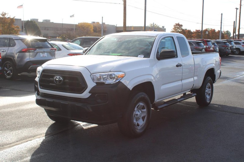 Toyota Tacoma 2WD Vehicle Image 08