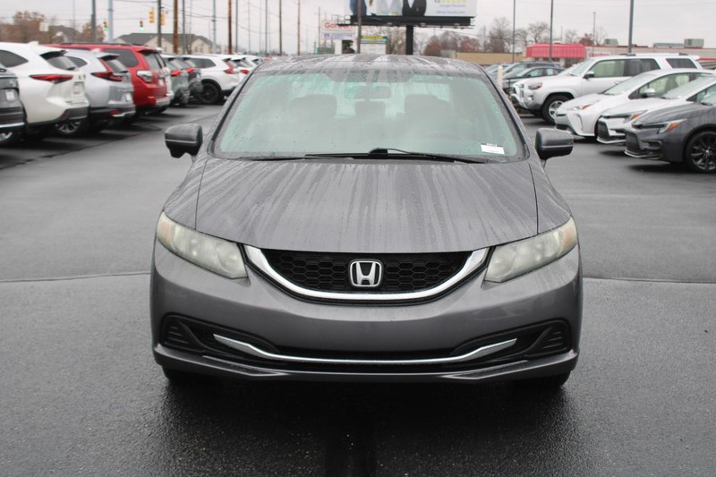 Honda Civic Sedan Vehicle Image 09