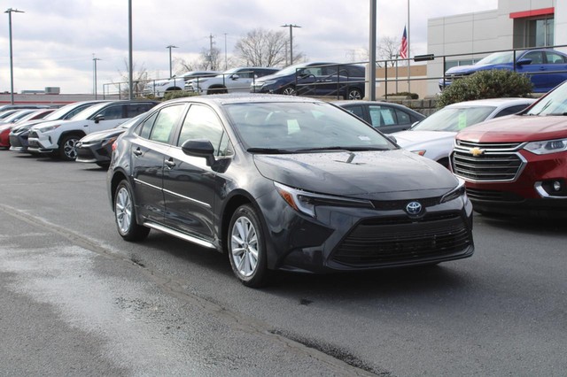 more details - toyota corolla hybrid