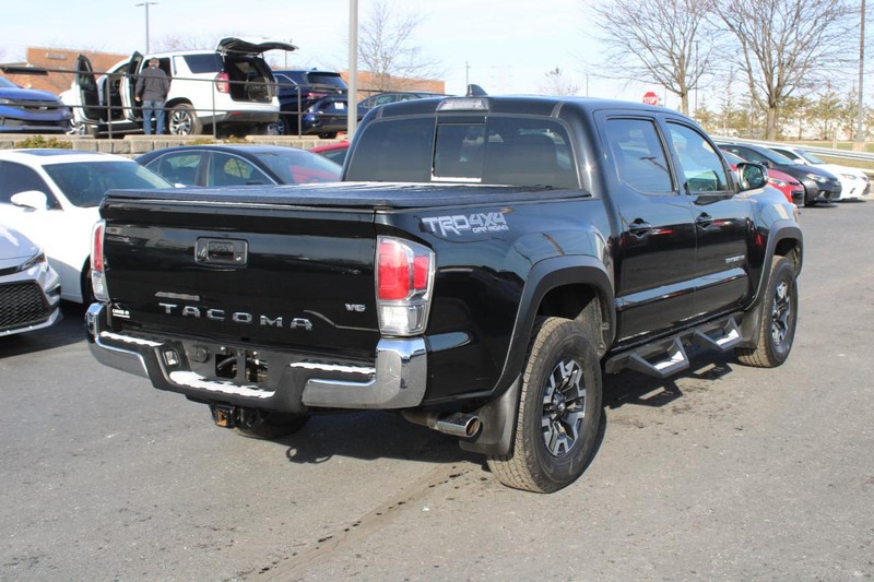 Toyota Tacoma 4WD Vehicle Image 03