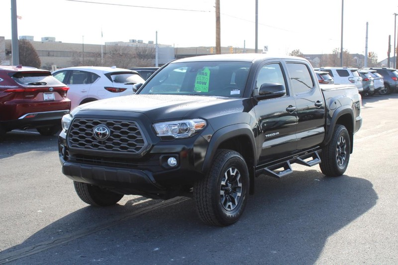 Toyota Tacoma 4WD Vehicle Image 08