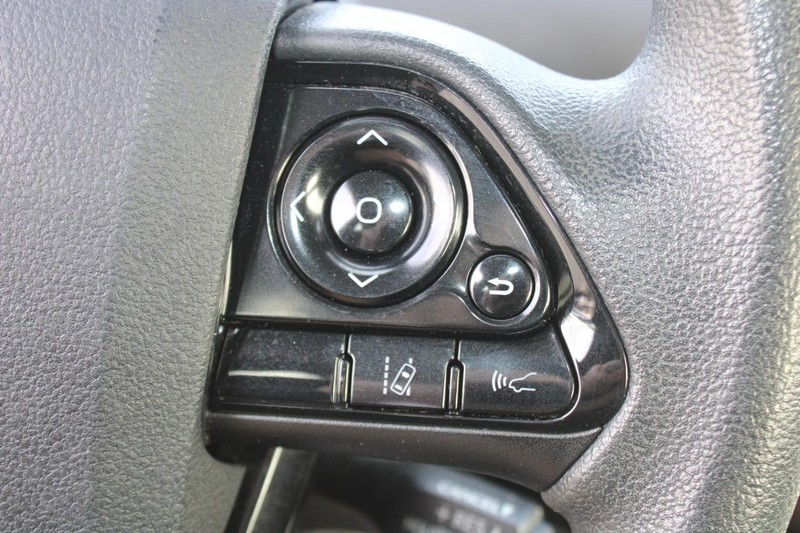 Toyota Prius Vehicle Image 14