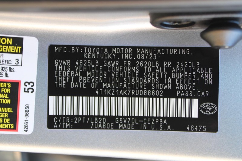 Toyota Camry Vehicle Image 27