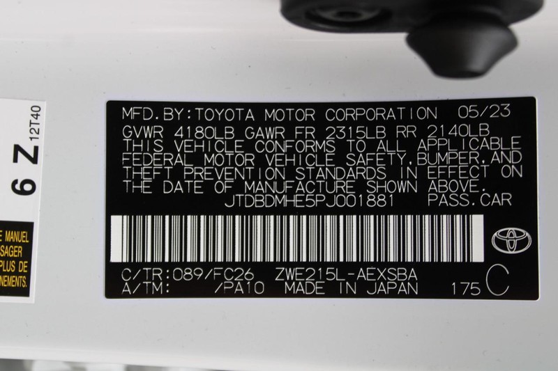 Toyota Corolla Hybrid Vehicle Image 26