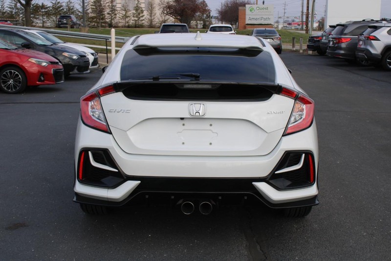 Honda Civic Hatchback Vehicle Image 04