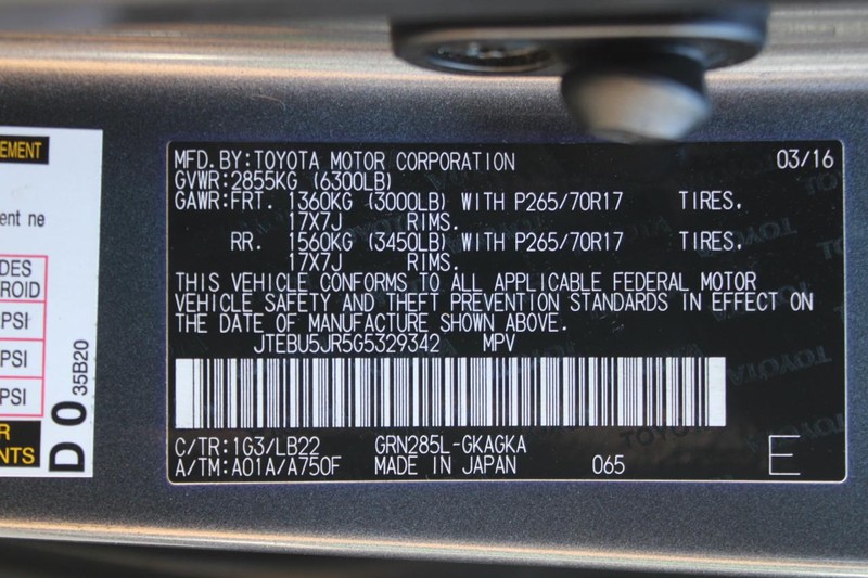 Toyota 4Runner Vehicle Image 26