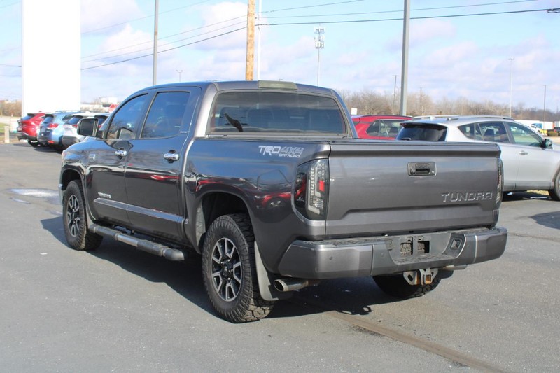 Toyota Tundra 4WD Truck Vehicle Image 05