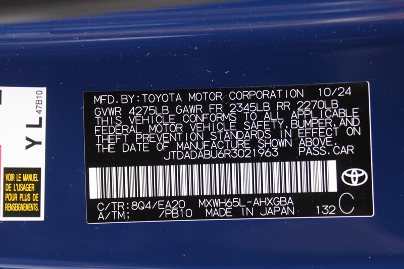 Toyota Prius Vehicle Image 21