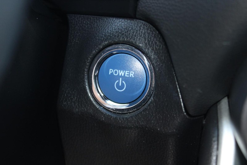 Toyota RAV4 Hybrid Vehicle Image 17