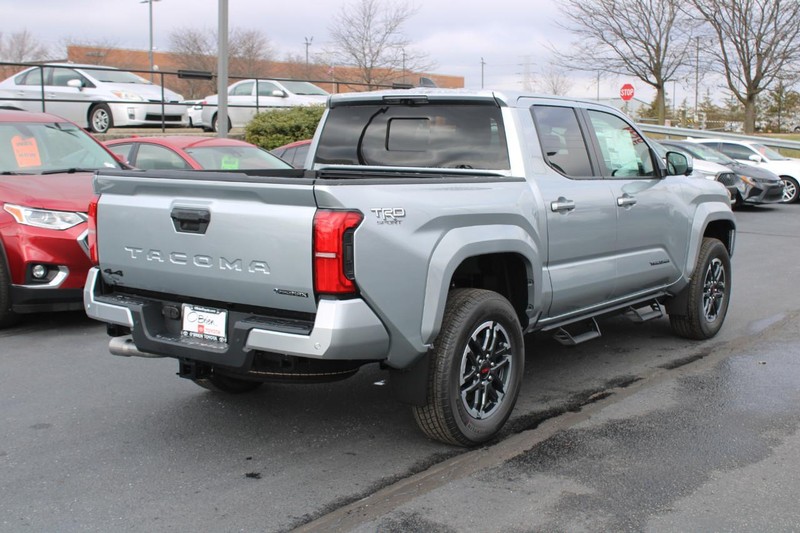 Toyota Tacoma 4WD Hybrid Vehicle Image 03