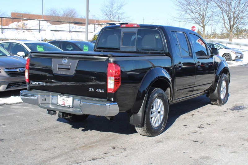 Nissan Frontier Vehicle Image 03